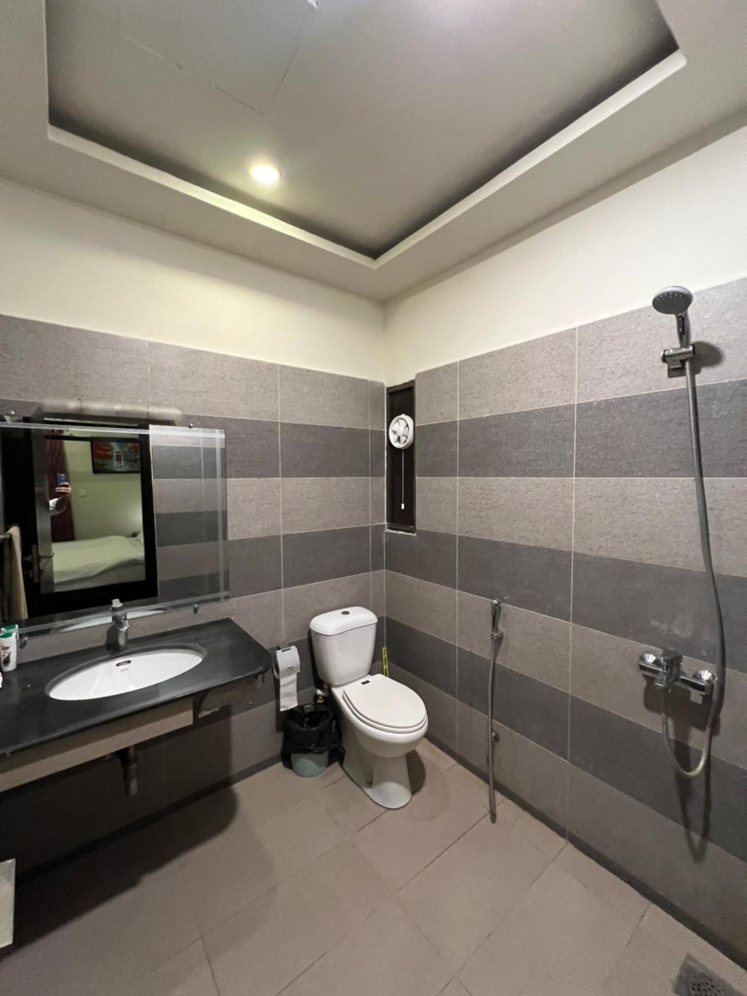 Serenity Corner 4 Bhk Islamabad Ngoại thất bức ảnh