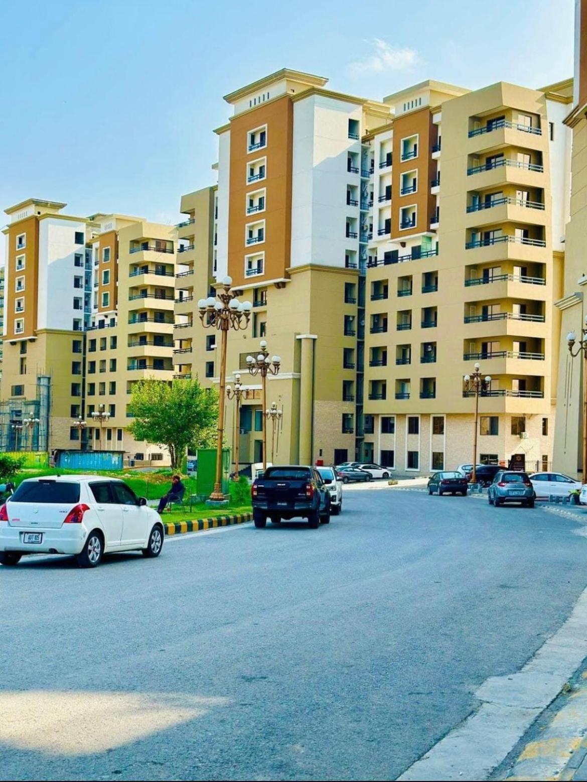 Serenity Corner 4 Bhk Islamabad Ngoại thất bức ảnh