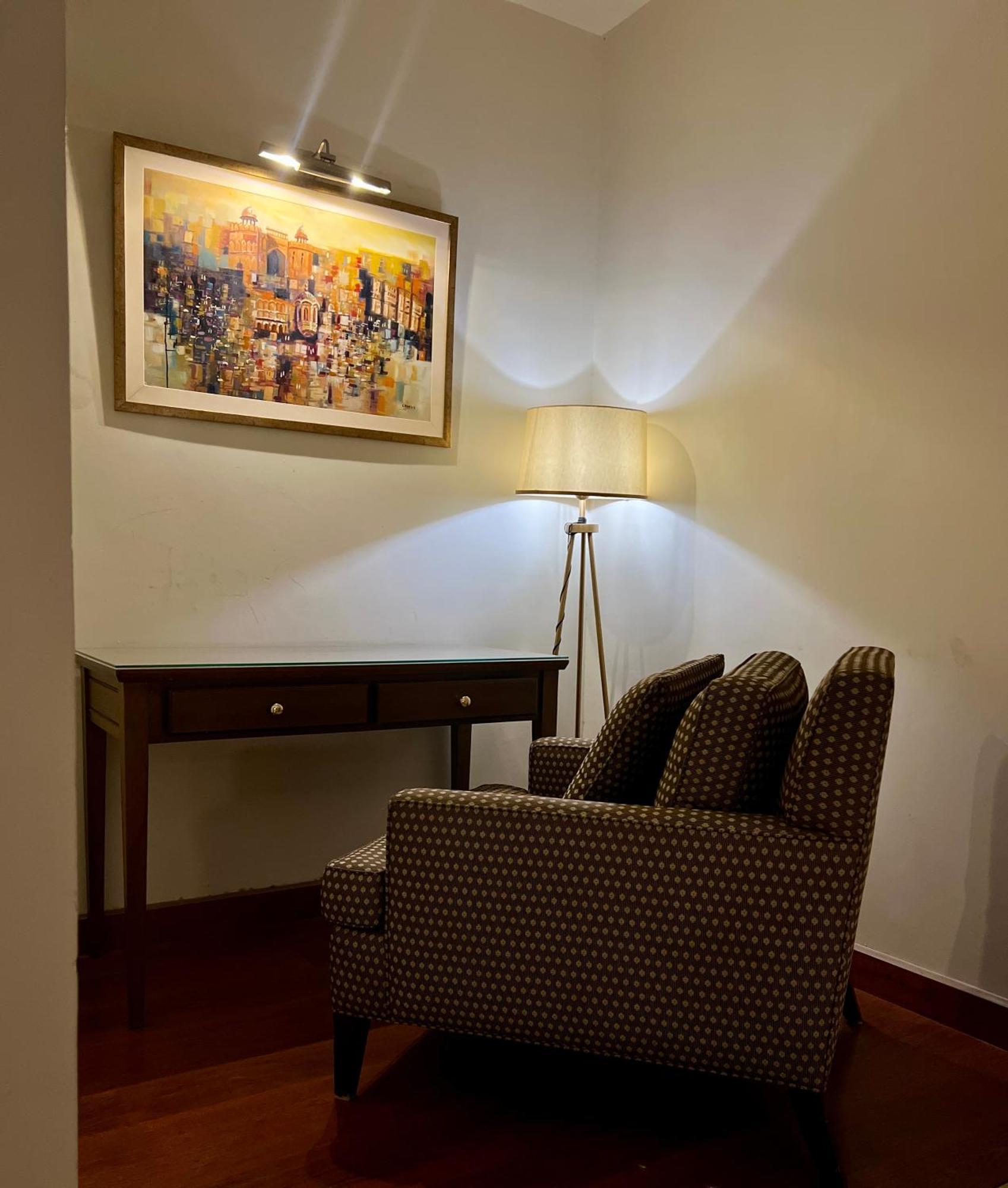 Serenity Corner 4 Bhk Islamabad Ngoại thất bức ảnh