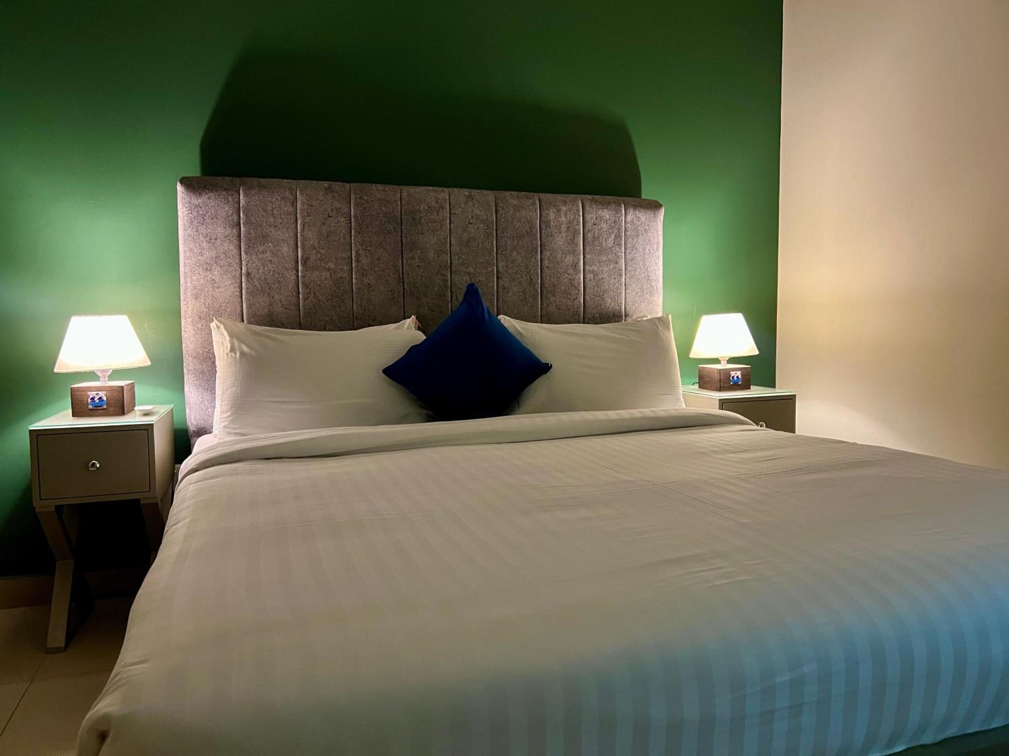 Serenity Corner 4 Bhk Islamabad Ngoại thất bức ảnh