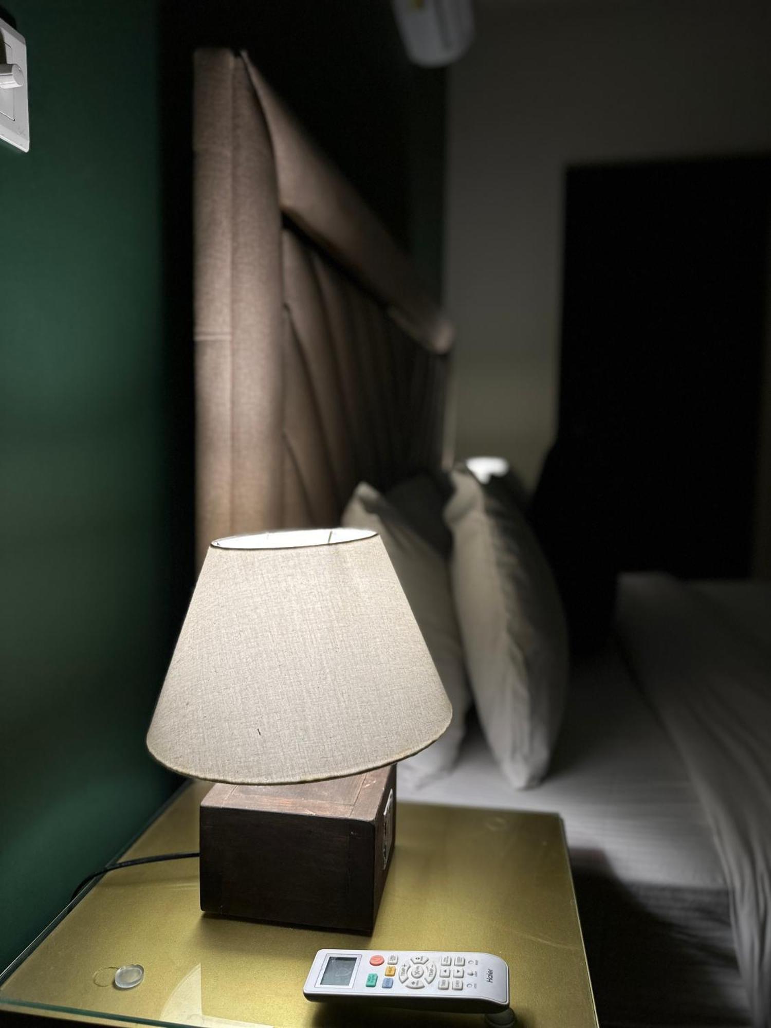 Serenity Corner 4 Bhk Islamabad Ngoại thất bức ảnh